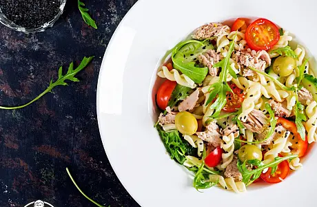 Новый рецепт: Оригинальный салат с Тунцом и макаронами