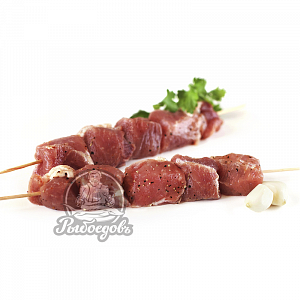 Мясо для шашлыка из вырезки говяжьей Мясо для шашлыка из вырезки говяжьей